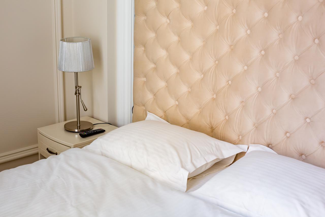 Leogrand Deluxe Apartments On Doroshenka 17 リヴィウ エクステリア 写真